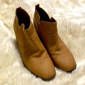 Dr. Scholls boots size 11